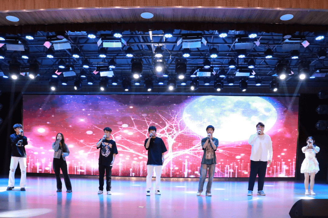 "主"我人生 "持"我风采 | 我校举办第十五届校园主持人大赛