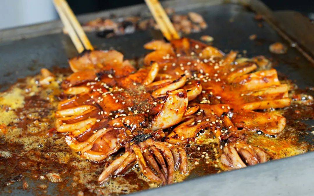 他:对,我就要蹭家乡的热度!_田亚洲_鱿鱼_直播