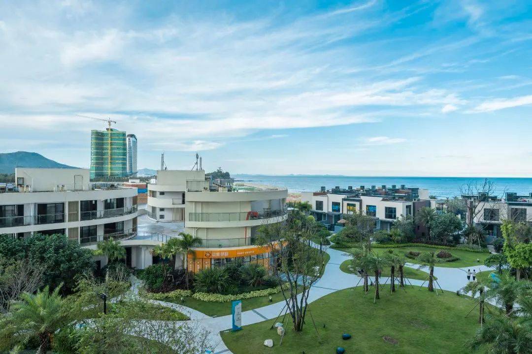 528元住惠州虹海湾高层主题海景房(19楼以上)观景大阳台,下楼即沙滩