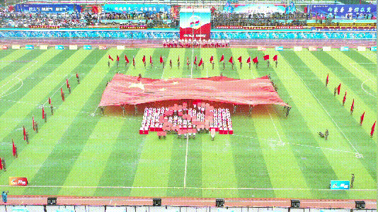 军大运动会雨中硬核开幕!