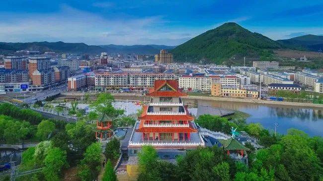 安图:"五一"假期预定火爆 旅游热度持续攀升