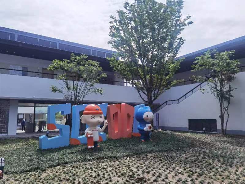 漕泾郊野公园重要配套设施"在水一方"开业 时令河鲜美味诚邀八方宾客