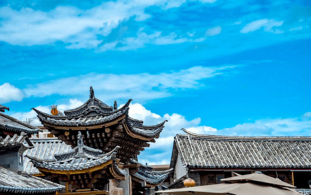 【苍洱处处石榴红 籽籽同心爱中华】漫步喜洲,领略大理白族民居之美