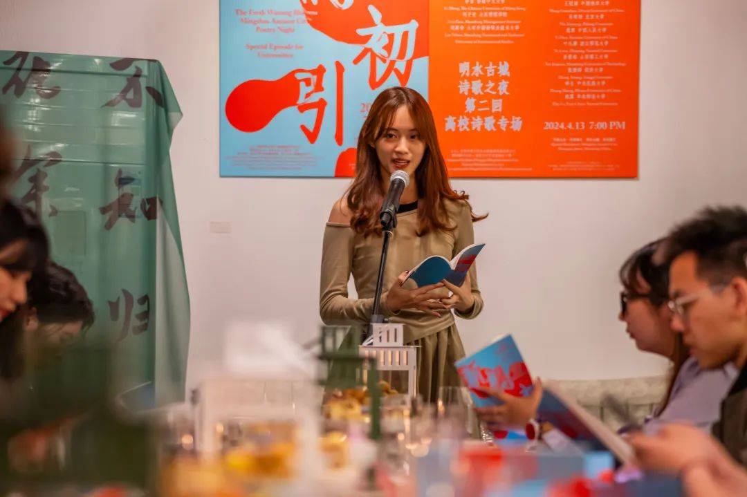 从无处辨别的冲动到探幽世界的细微