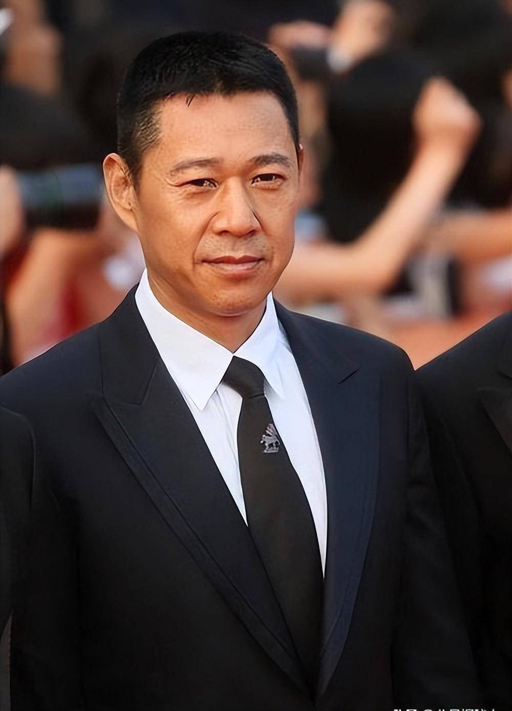 明明演技一般,却被吹捧"老戏骨",这4位演员,演技严重被高估_杨志刚