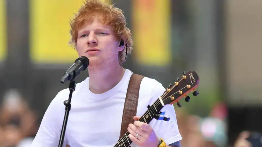 ed sheeran是去年 spotify 上最受欢迎的英国歌手,他的歌曲得到63.