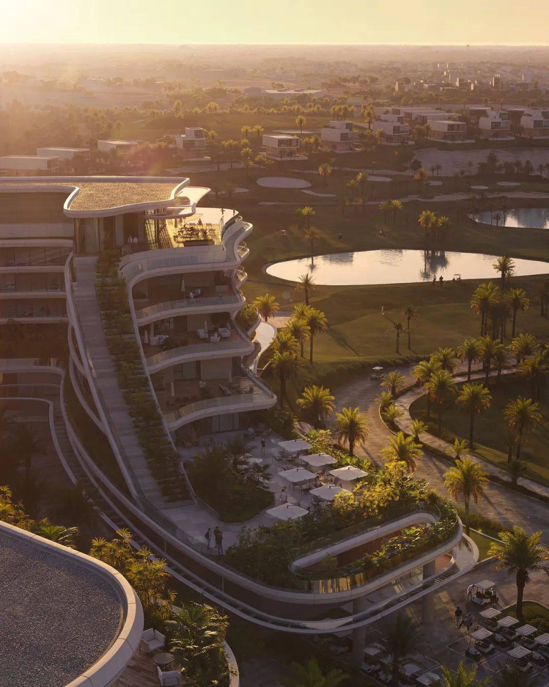 设计董事 josé cláudio silva 表示:"我们以阿曼海岸线环绕的嶙峋