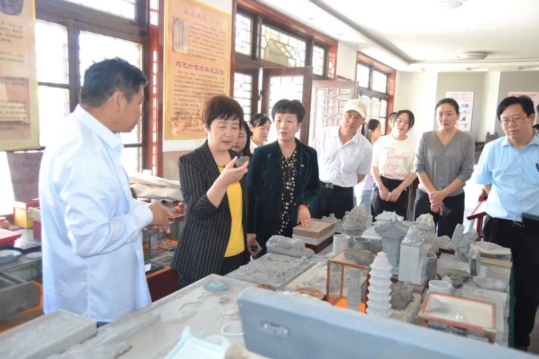 姚晨一行先后到新华路街道西陶村贡砖基地,国棉1960·临清市文化创意