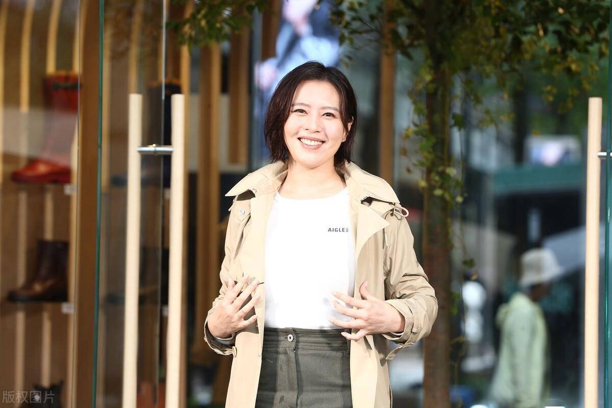 刘品言这身材,这才是尤物啊!