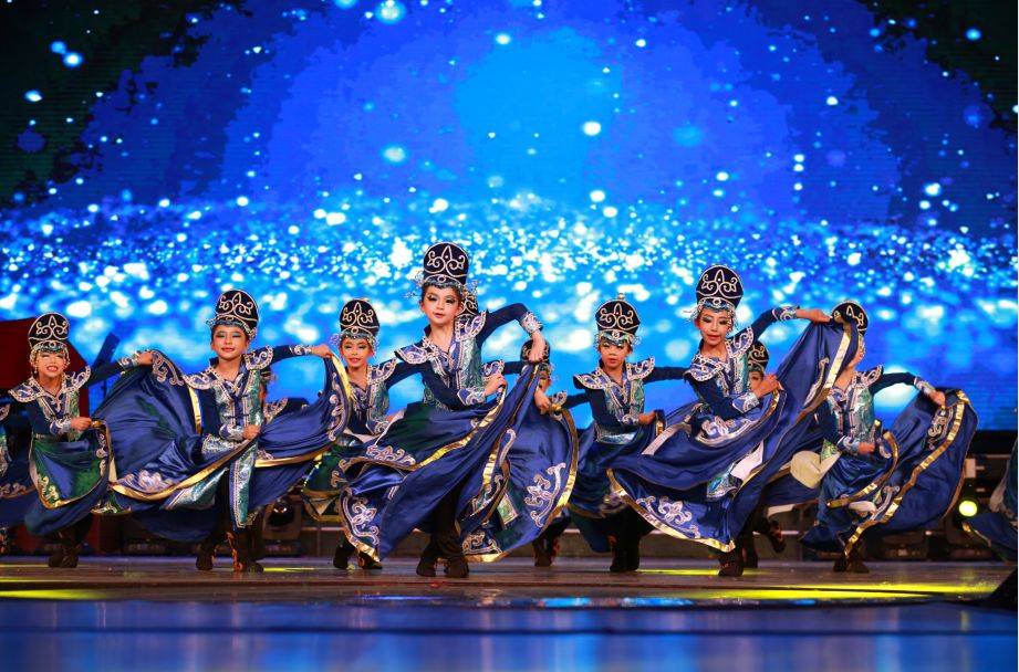 舞蹈比赛除了拿名次,还有什么意义?_孩子_锻炼_演出