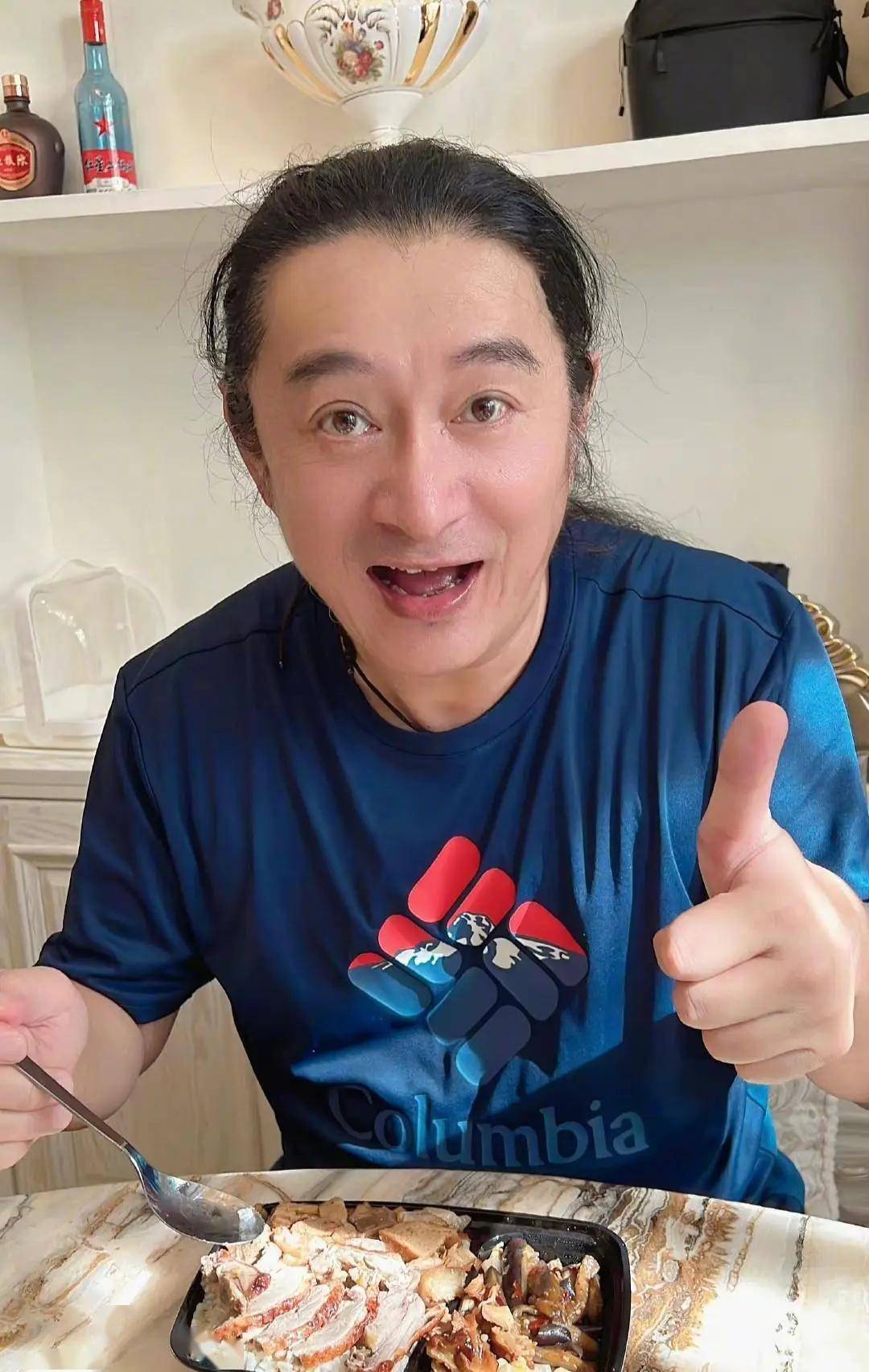 黄安:终于懂了!被称为"爱国"网红的他,如今现状咋样了?