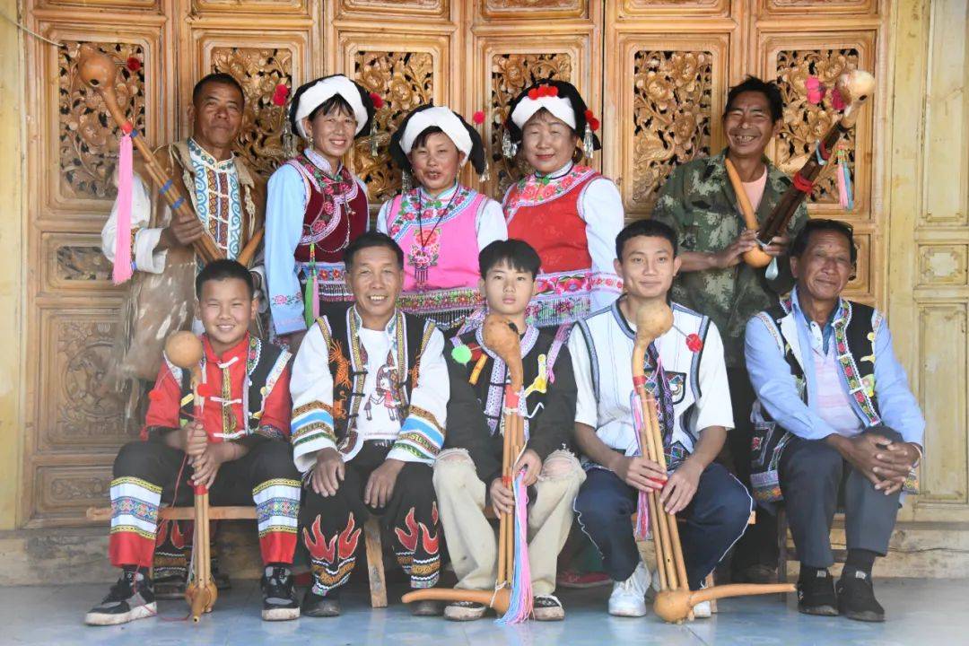 巧手为"笙" 匠心坚守40载_芦笙_彝家_巍山