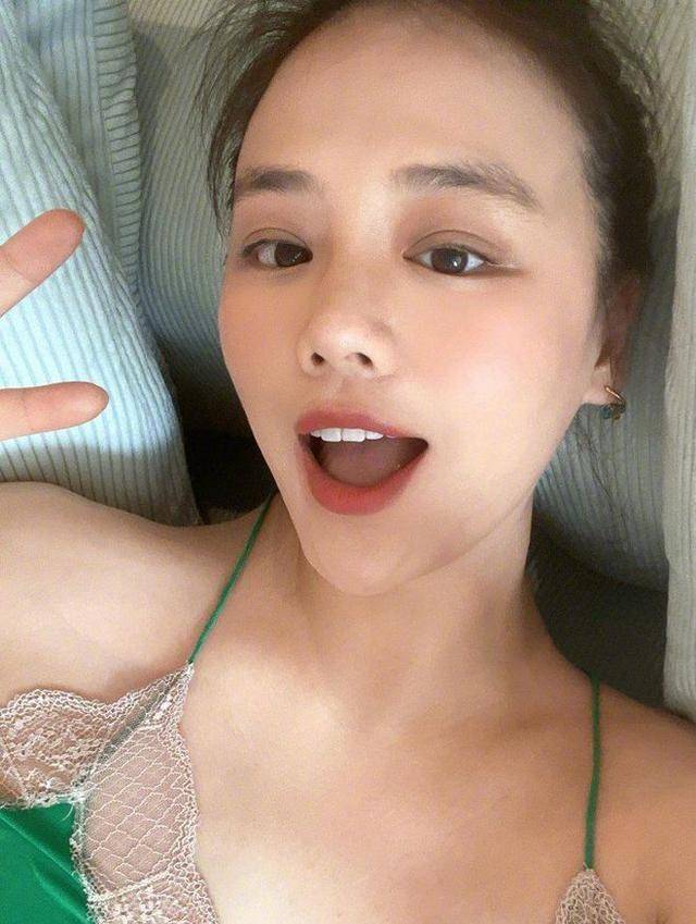 金马影后马思纯自曝得了慢性病抑郁症,曾被曝与张哲轩一夜y情