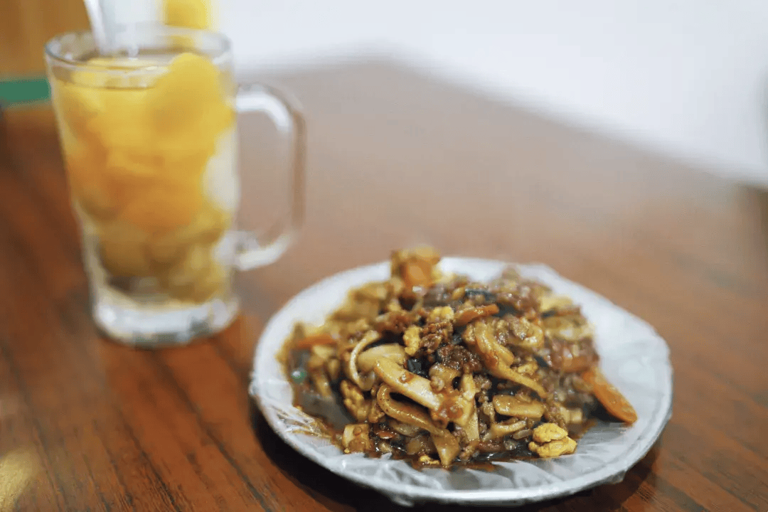 配上用水果罐头做的温州冷饮,我都想在灵溪二中上学了.