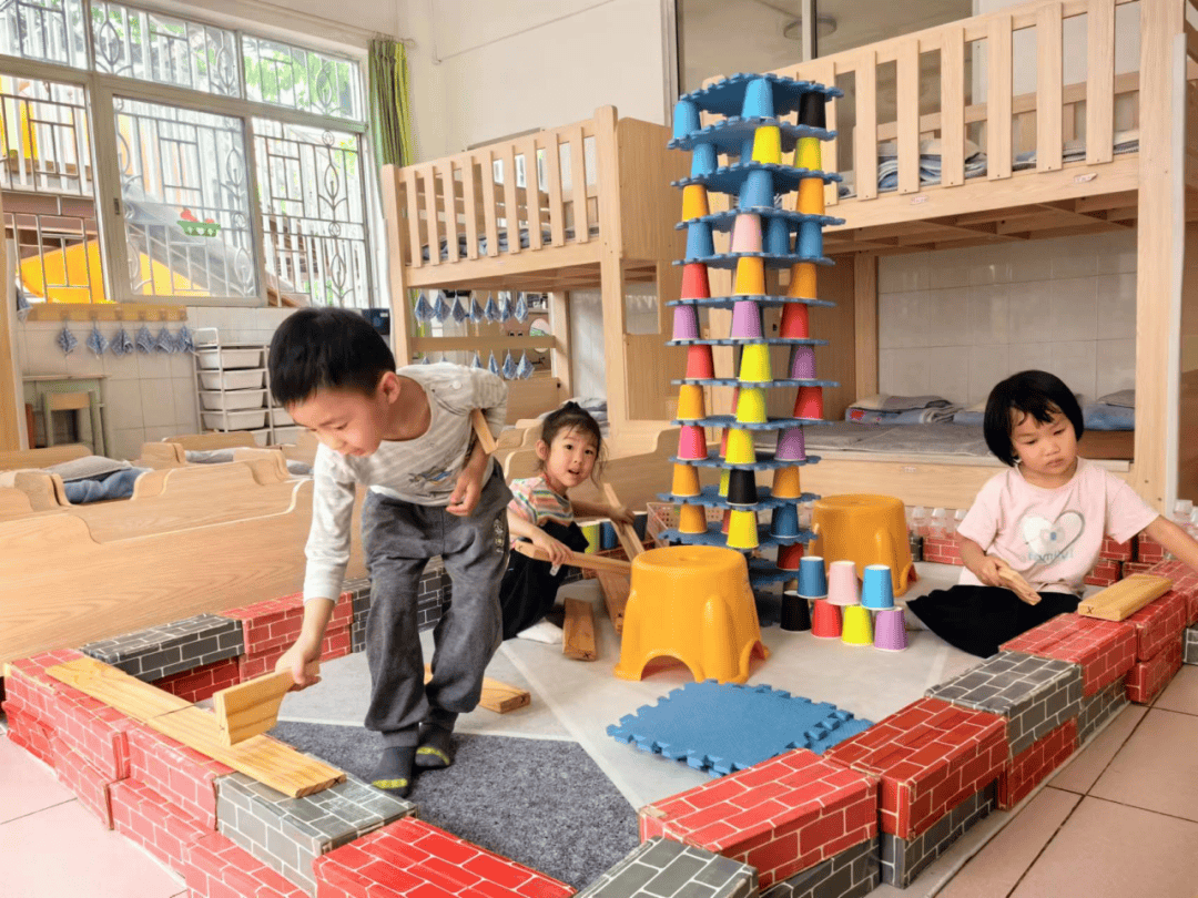 幼儿园建构区设计图片