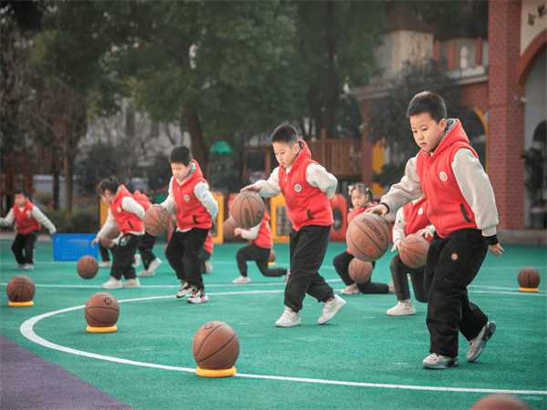 幼儿园篮球兴趣班美篇图片