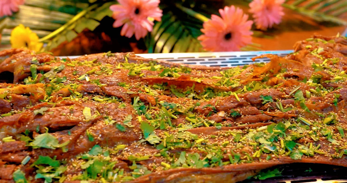 大足区文旅委供图当然,大足美食绝不只有这些,还有三驱李甜粑,三驱黄