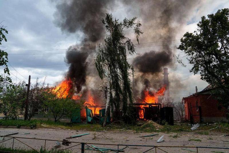 乌称哈尔科夫州一地遭袭 已有超4000人撤离