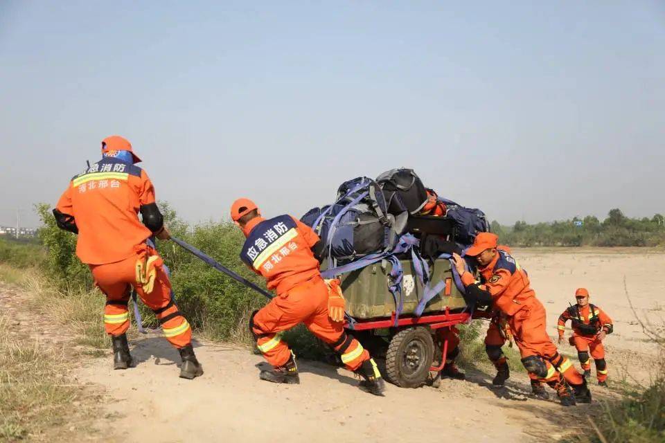 防灾减灾 | 邢台消防开展地震灾害救援实战演练
