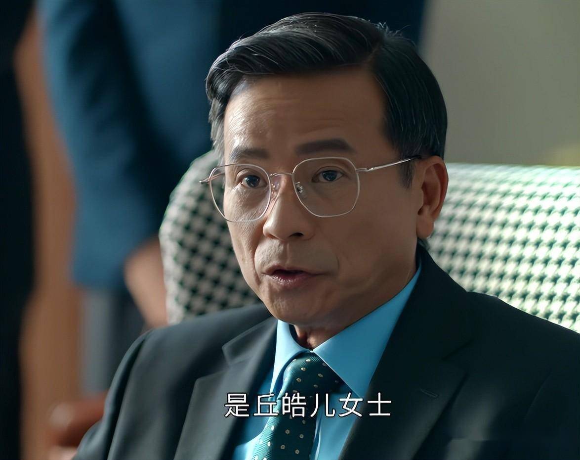 之继承者》首播,连看2集后,我要说:佘诗曼押对了宝_观众_港剧_表情