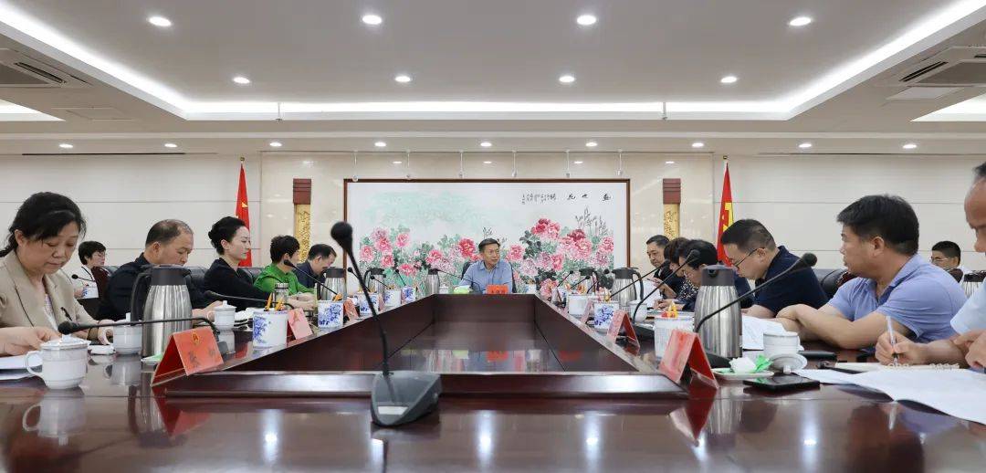 市人大常委会组织召开"监督质效提升年"活动专题座谈会