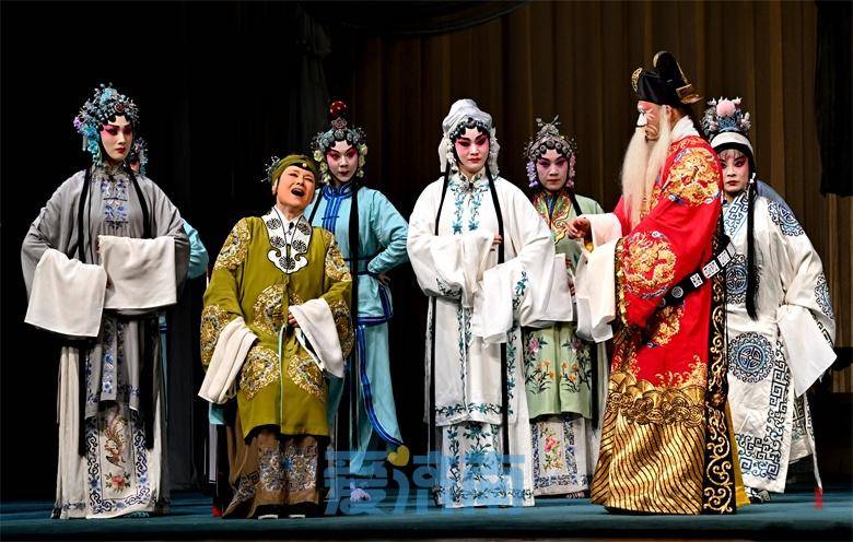 家国情怀 气贯长虹 山东省京剧院传统经典剧目《杨门女将》