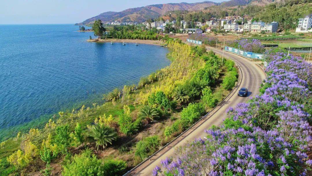 去了这座云南最仙小城,才知道什么叫适合发呆!