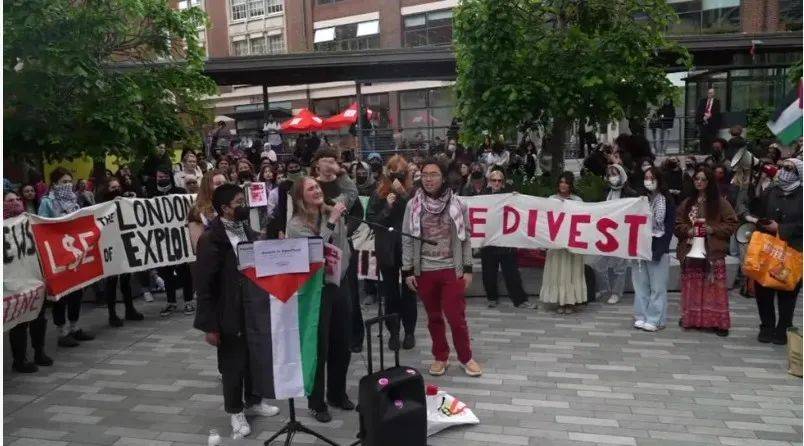 【英伦百态】伦敦政经lse学生加入示威 | 67国王新