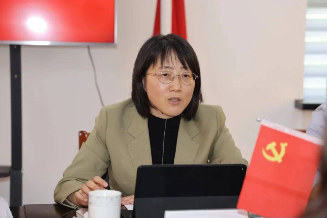 朱泾镇召开为基层减负工作落实情况座谈会