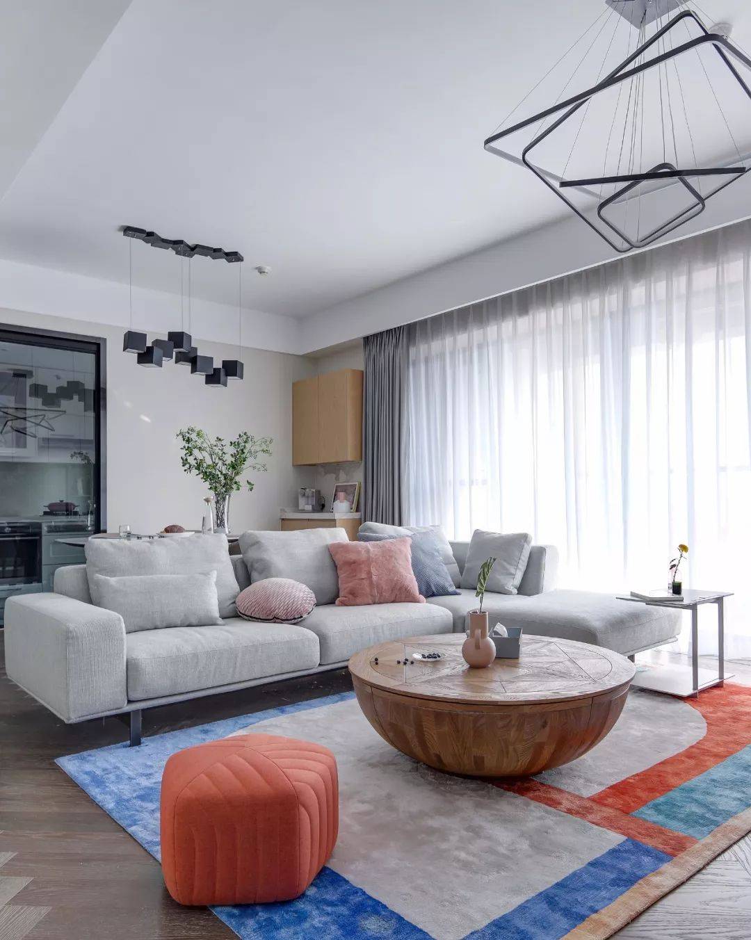 148平现代精装,惊艳软装设计,简约舒适的高级生活范本!