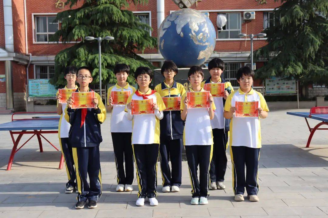 【校园新闻】妙笔绘心 向阳而生———邢台三中教育集团西校区初一