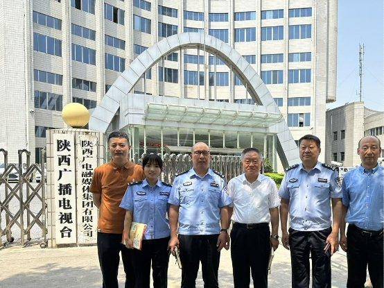 "警企共建"话和谐 "共建共治"保平安 明德门派出所召开"警企共治"座谈