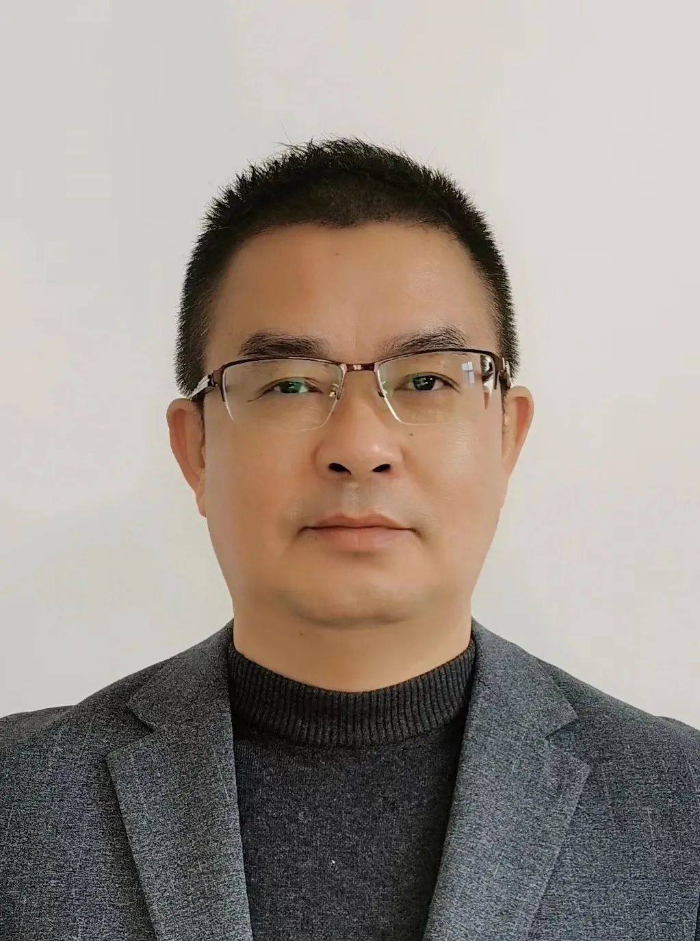 源陕西止园饭店有限责任公司总经理·end