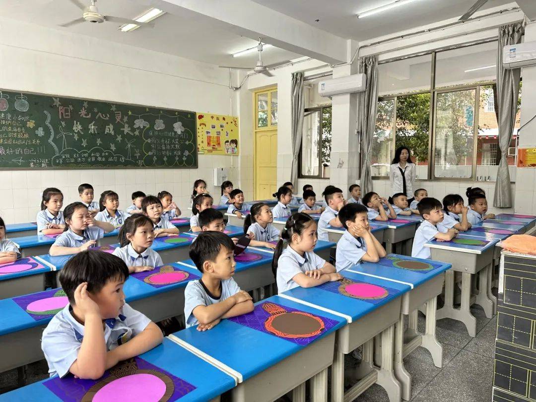 【清新·学风】萌娃来探校,英发圆你梦——英发学校与圣瑞佳源幼儿园