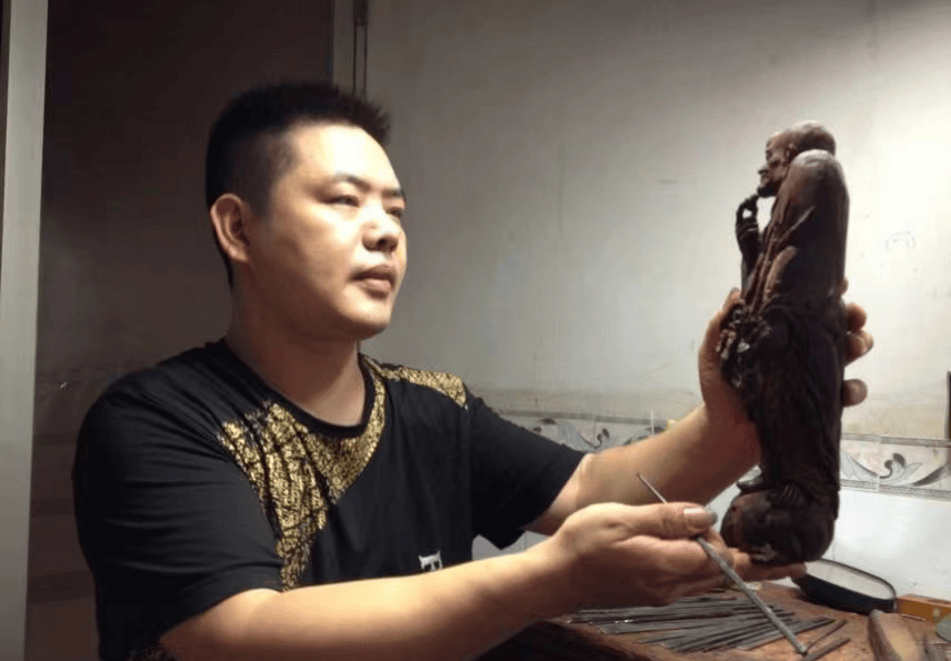 中国木雕刻大师排名图片