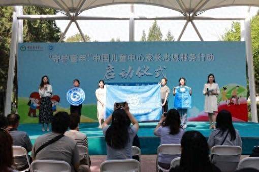 YY直播：61岁双胞胎宝妈回应高龄产子-李硕在忻州城区调研教育卫健领域项目建设和安全生产工作