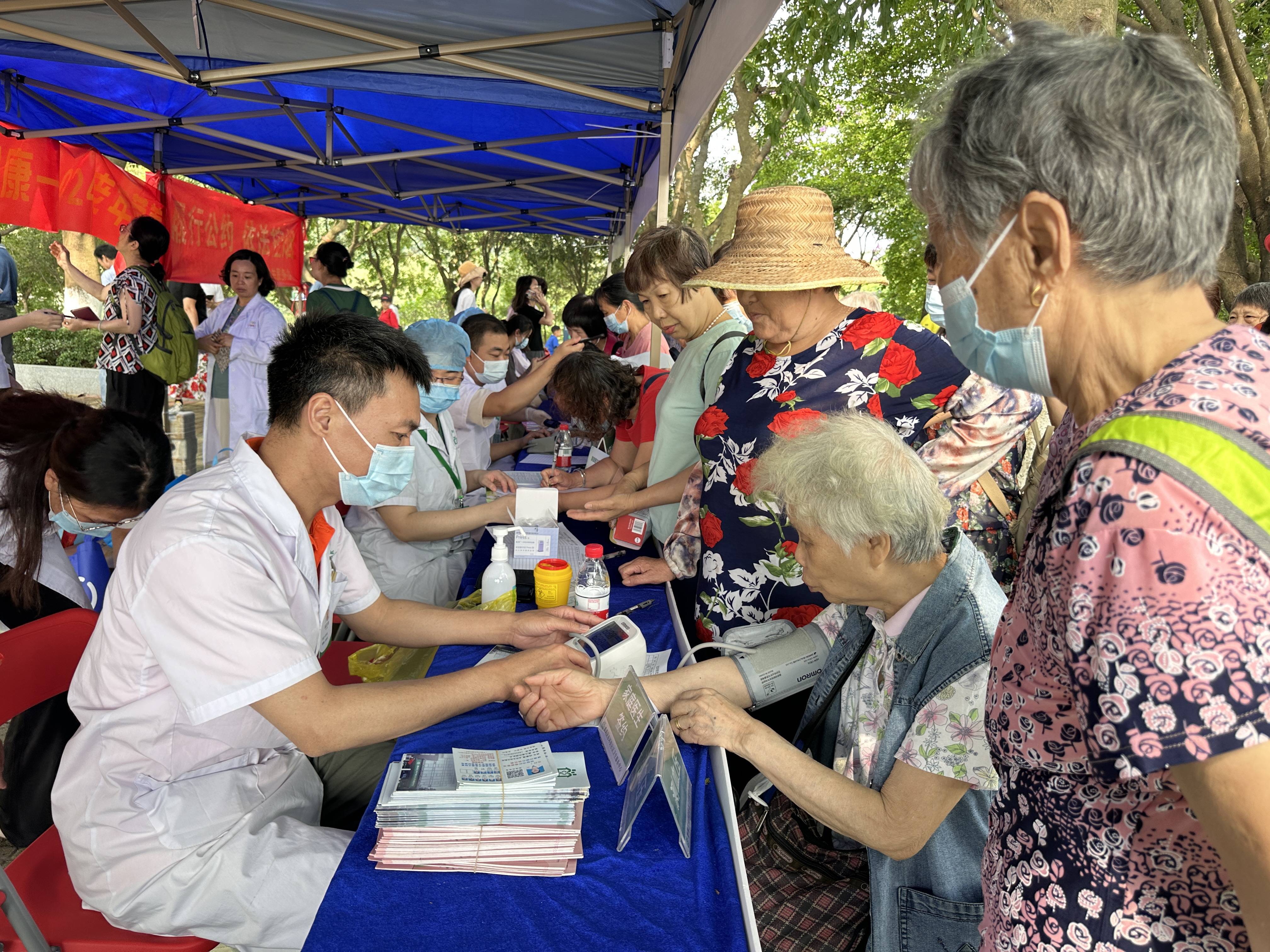 🌸【2024年管家婆一奖一特一中】🌸-东昌府区古楼街道文轩社区：关注眼部健康 守护“睛”彩视界