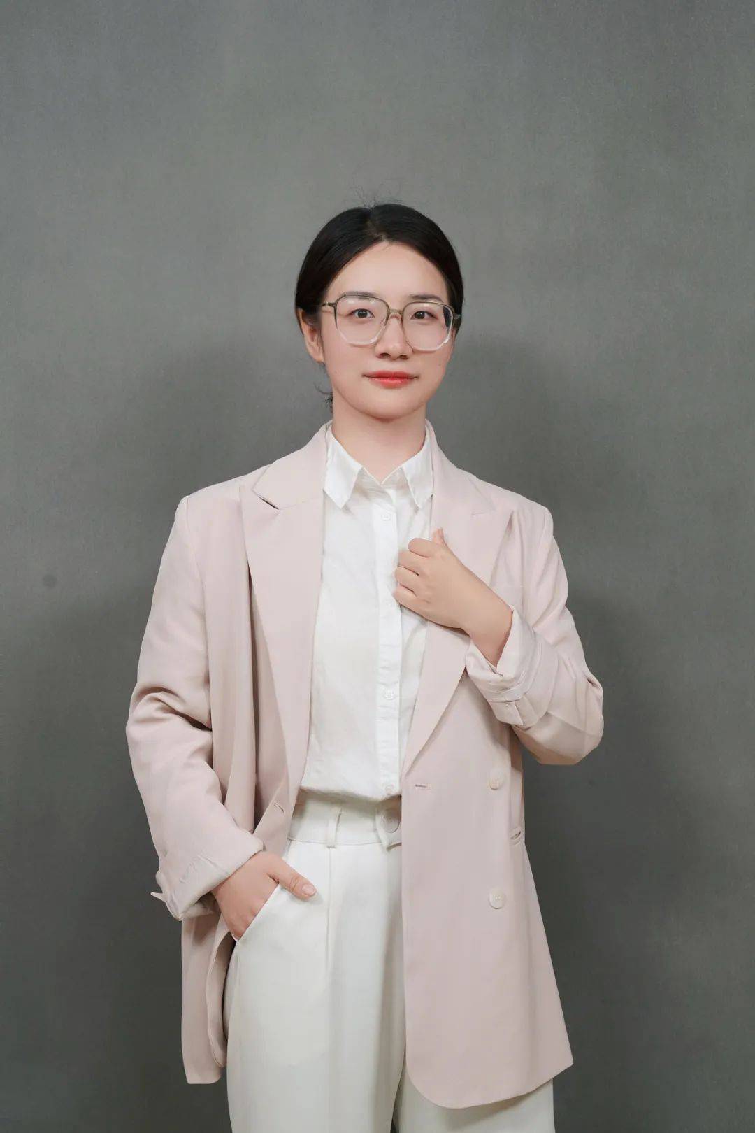 毛玉琴,我校首位清华大学博士引进人才.