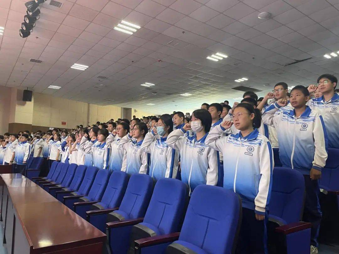 【广雅61学生活动】新征程61再起航——广雅中学举行七年级期中