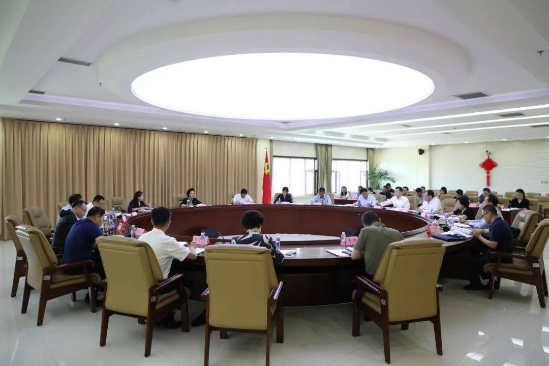 省人大常委会召开《中华人民共和国非物质文化遗产法》