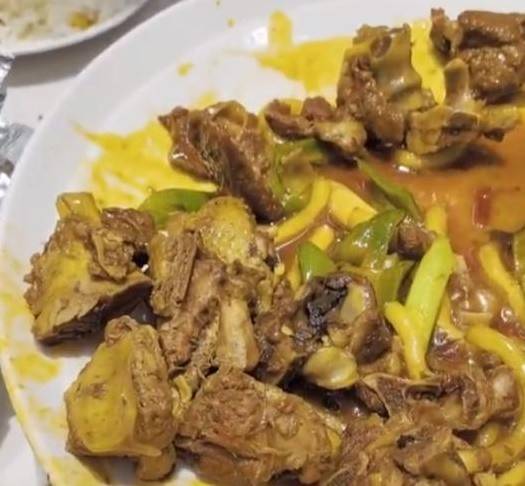 128元爆炒羊肉掺鸡肉 官方回应：罚涉事店铺1万