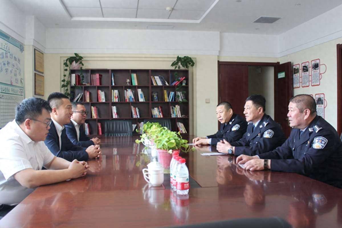 黑龙江省双鸭山市公安局宝山分局召开联席会议 积极做好打击和防范