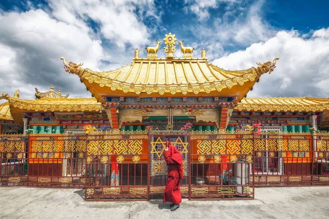 比西藏更西藏,它才是中国的最后一方净土_甘孜_色达_寺庙