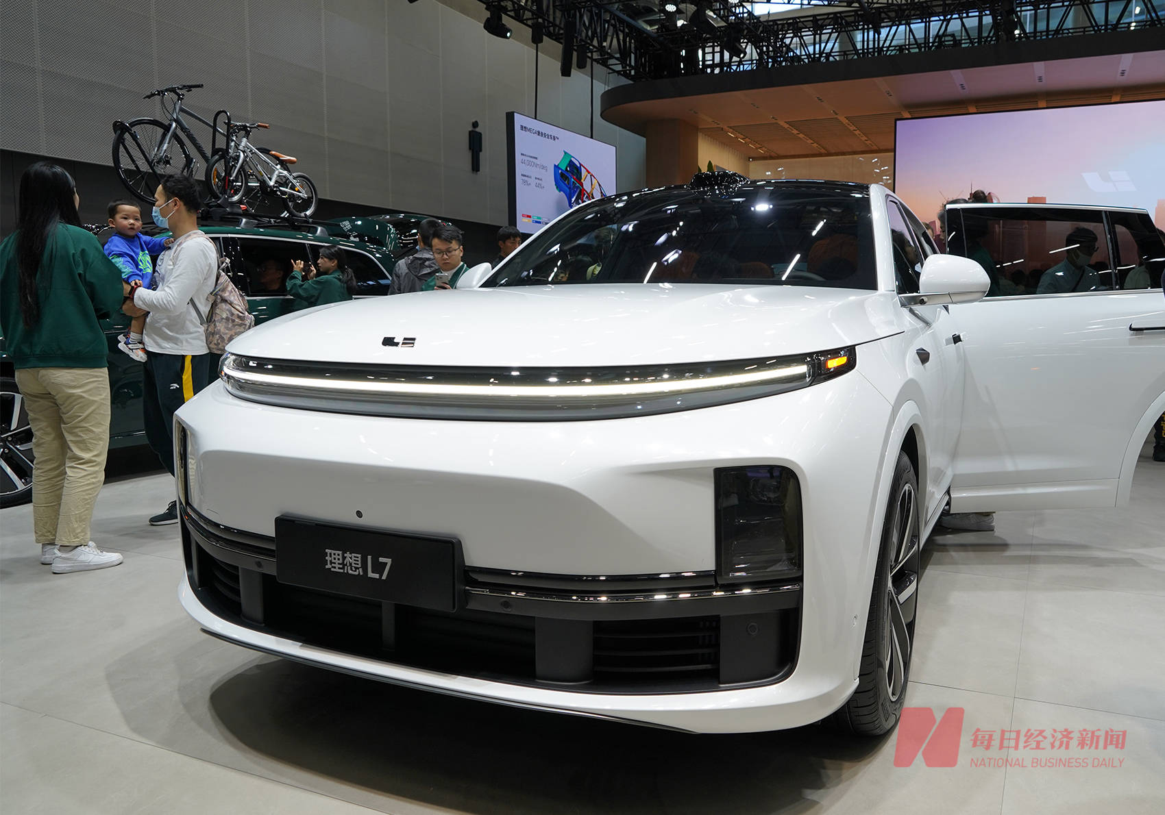 "与年初预期有差距"!理想汽车q1现经营性亏损,李想:纯电suv推迟至明年