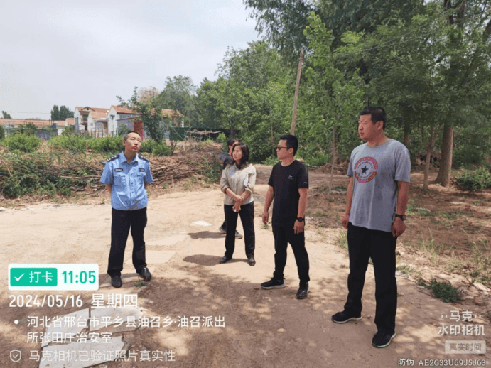 5月16日,县应急管理局协调股联合县公安局排查危险化学品企业.