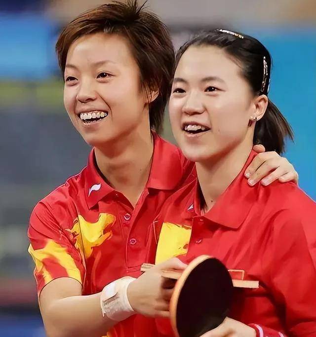盘点中国女乒4个双子星:王楠张怡宁感情最好,刘诗雯丁宁竞争大