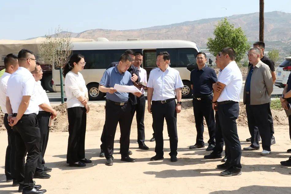 王志成调研指导工业经济发展