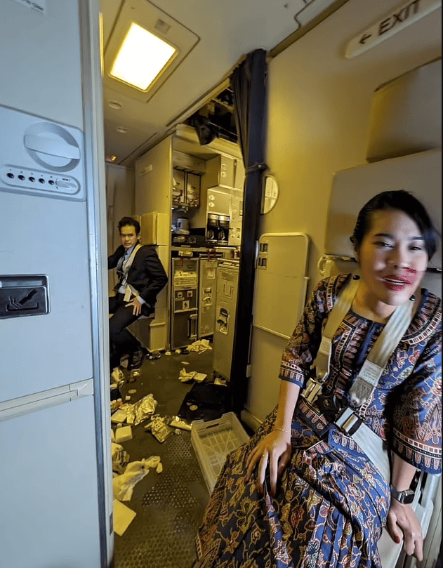 泰国261航班空难图片