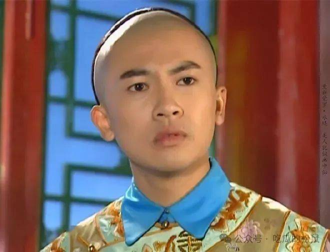 就是因为不想拘泥于一类角色,想尝试不同风格,再加上搭档小燕子要换