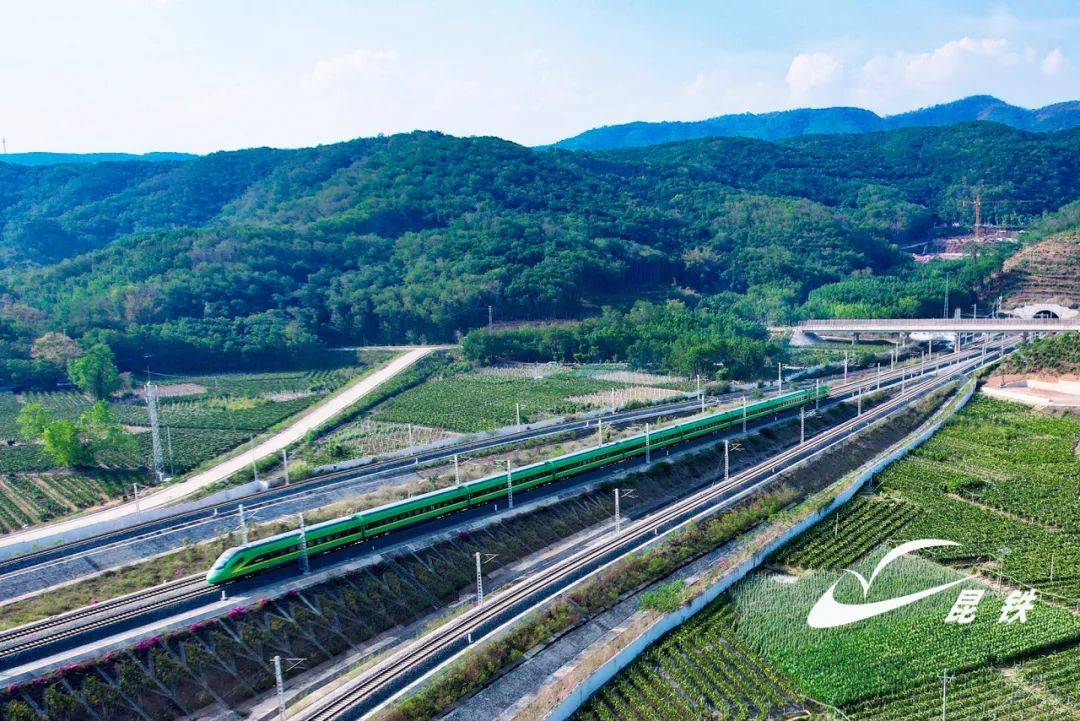 中老铁路累计发送旅客超3405万人次